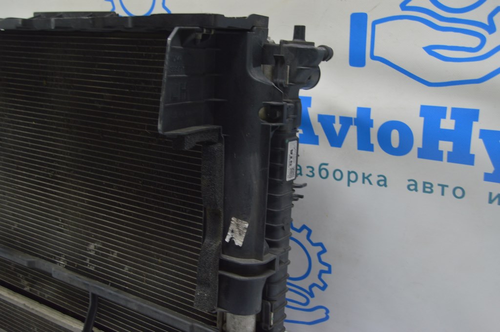 Дефлектор радиатора лев Hyundai Tucson 22- 1.6T HEV, PHEV