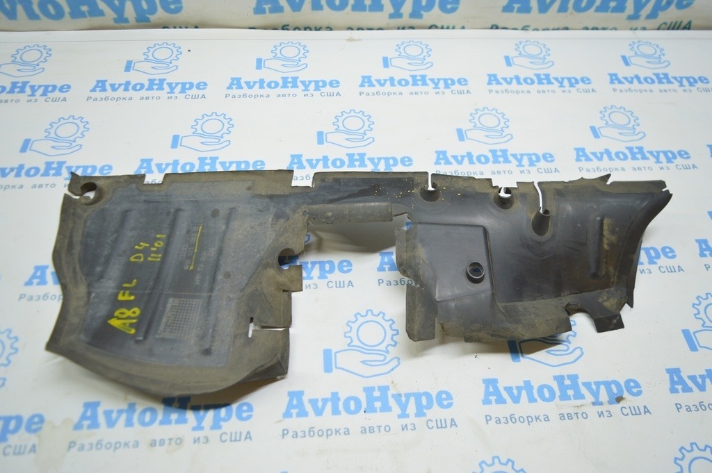 Дефлектор радиатора левый 4.2 Audi A8 D4 10-17 (01)