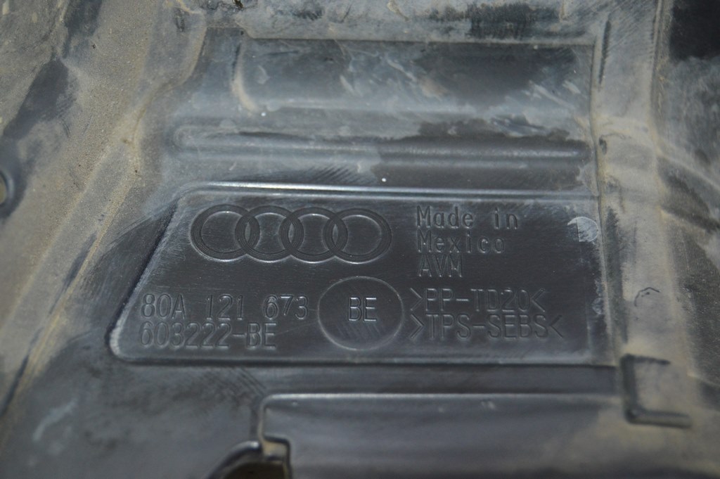 Дефлектор радиатора левый Audi Q5 80A 21-24 MHEV (01) трещинка — фото 3