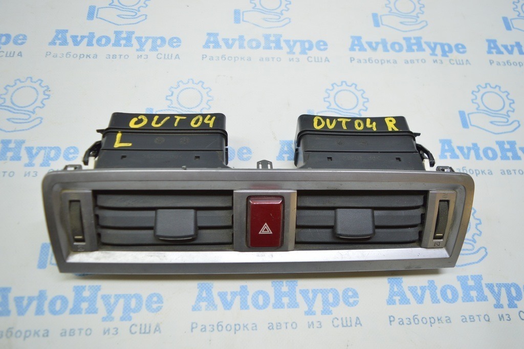 Дефлектор воздуховода торпеды центр Subaru Outback 15-19 черный