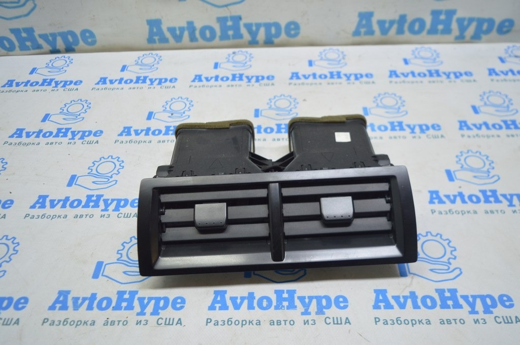 Дефлектор воздуховода торпеды центр Toyota Camry v50 12-14 usa черный