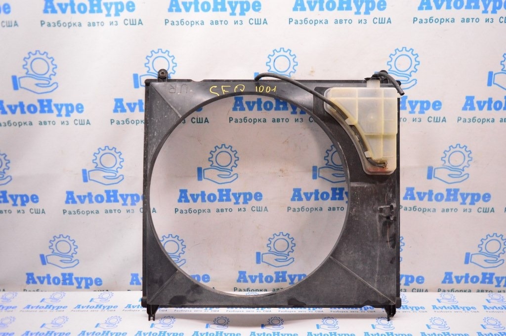 Диффузор кожух радиатора (голый) Toyota Sequoia Tundra 2008-2022 (01)