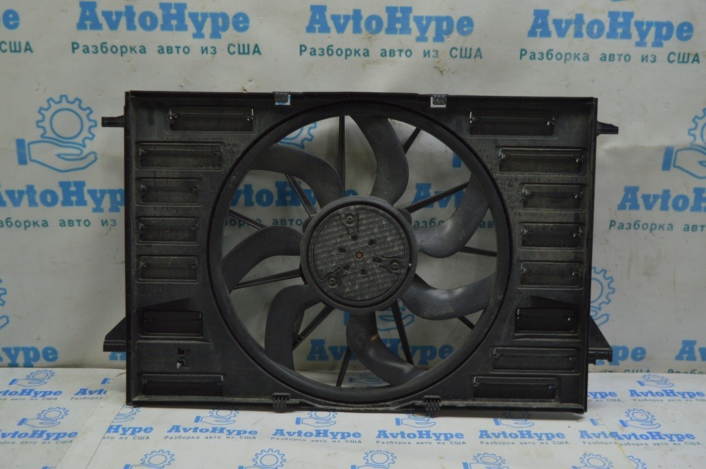 Диффузор кожух радиатора в сборе Audi A4 B9 17- 2.0T 8W0121207B