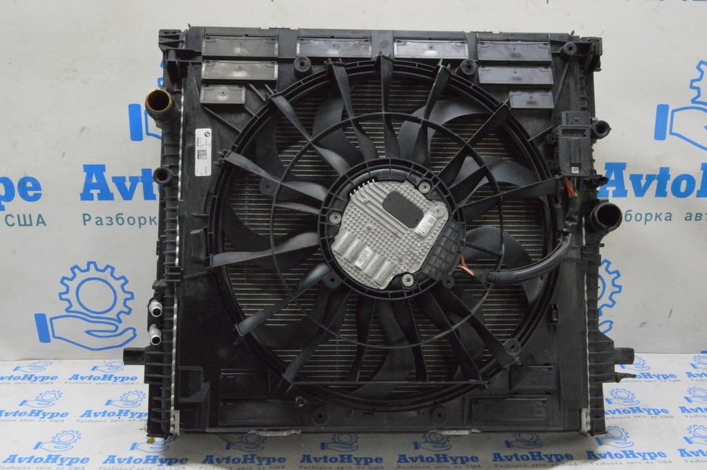 Диффузор кожух радиатора в сборе BMW X5 G05 19-24 3.0T 850W