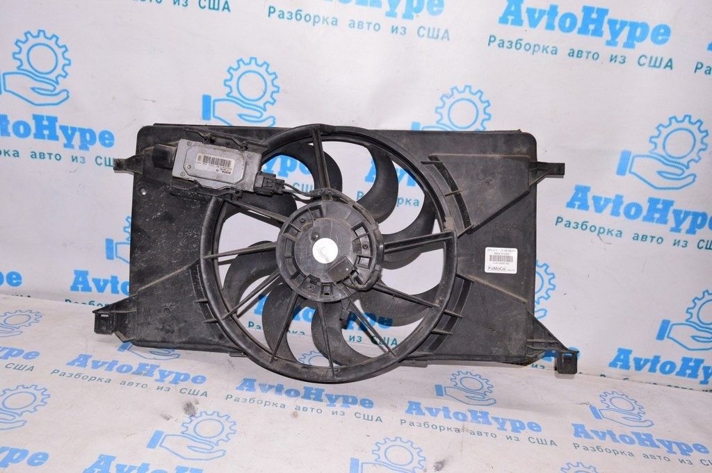 Диффузор кожух радиатора в сборе Ford Focus mk3 11-18 2.0 (02)