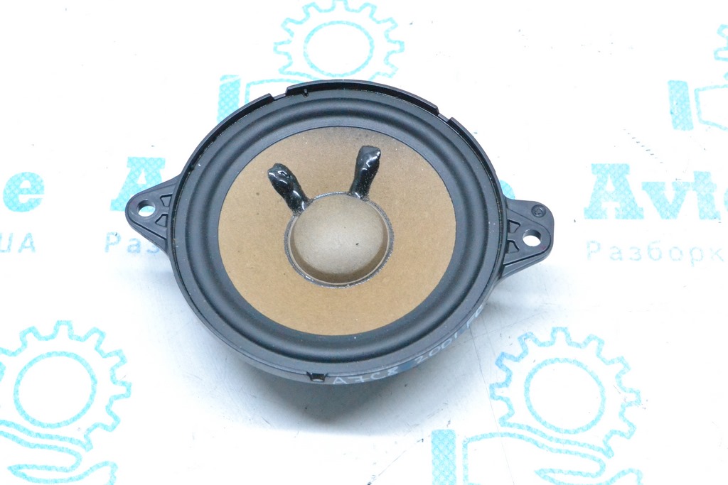 Динамик передней панели центральный Audi A7 C8 19-25 Bang and Olufsen