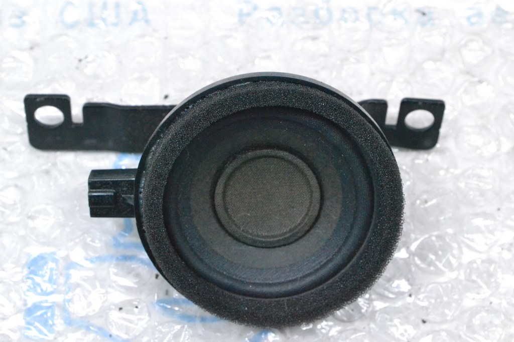 Динамик передней стойки прав Audi A7 C8 19-25 Bang and Olufsen
