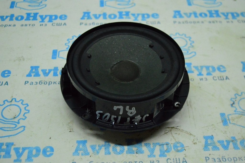 Динамик зад лев VW Jetta 11-18 USA