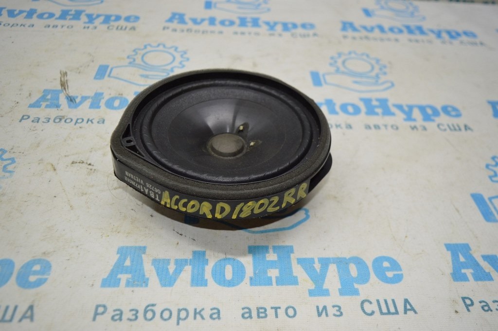 Динамик зад прав Honda Accord 18-