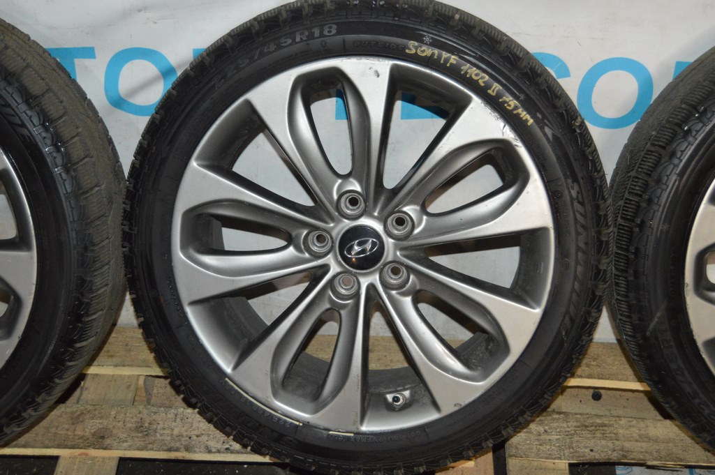 Диск колесный R18 Hyundai Sonata 11-13 (02) 2 бордюрка