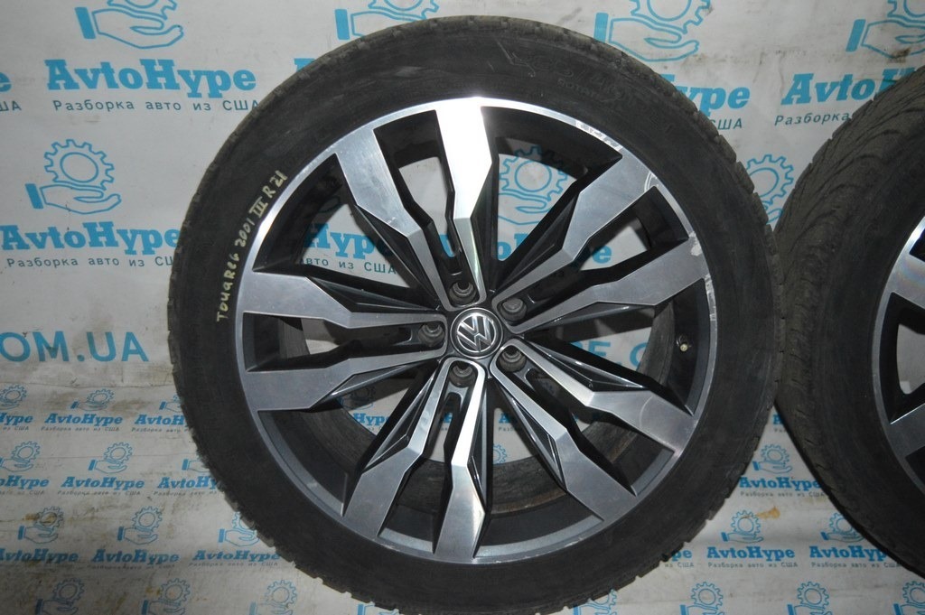 Диск колесный R21 9.5J ET31 VW Touareg 18- (01) бордюрка 3