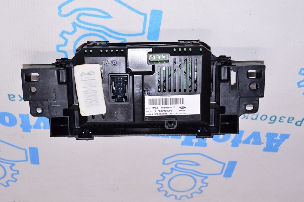 Дисплей информационый Ford Focus mk3 11-14 (06) — фото 2
