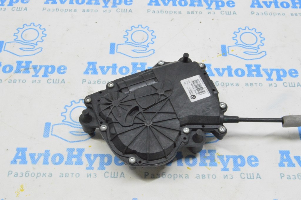 Доводчик двери багажника верхний BMW X5 G05 19-23 — фото 2