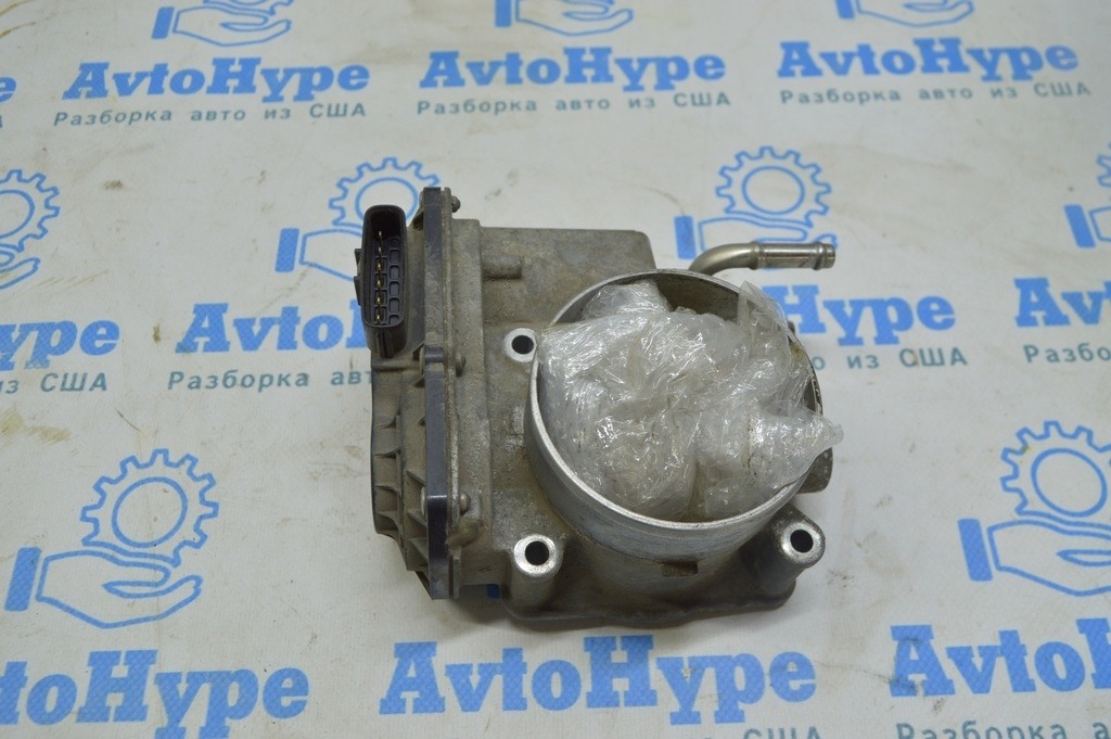 Дроссельная заслонка Lexus RX350 RX450h 10-15 (01) 22030-0P050