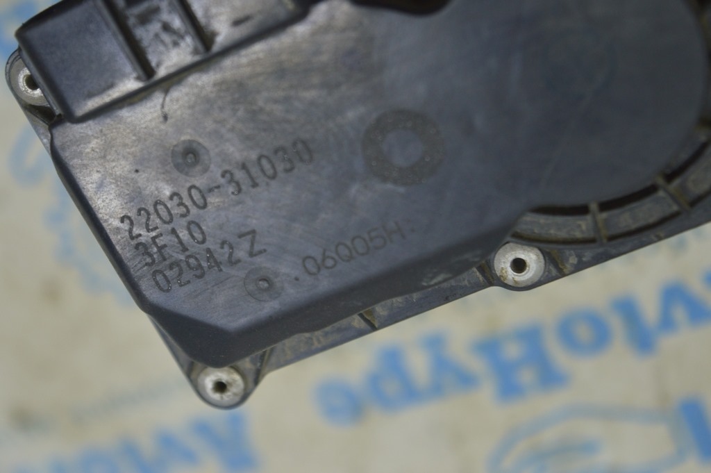 Дроссельная заслонка Lexus RX350 RX450h 10-15 (02) 22030-31030 — фото 3