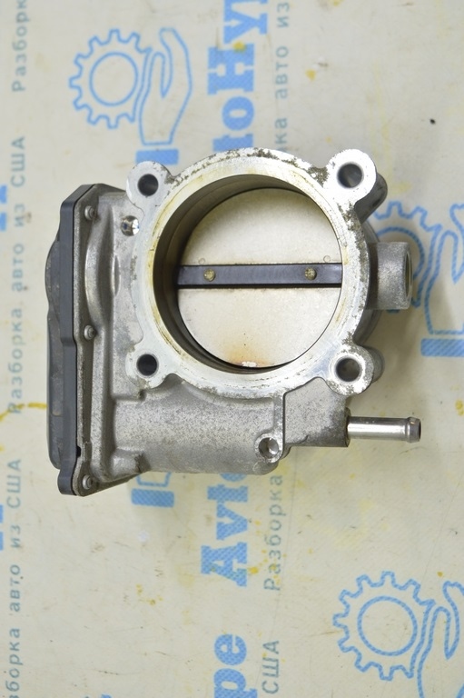Дроссельная заслонка Lexus RX350 RX450h 16-22 22030-31090
