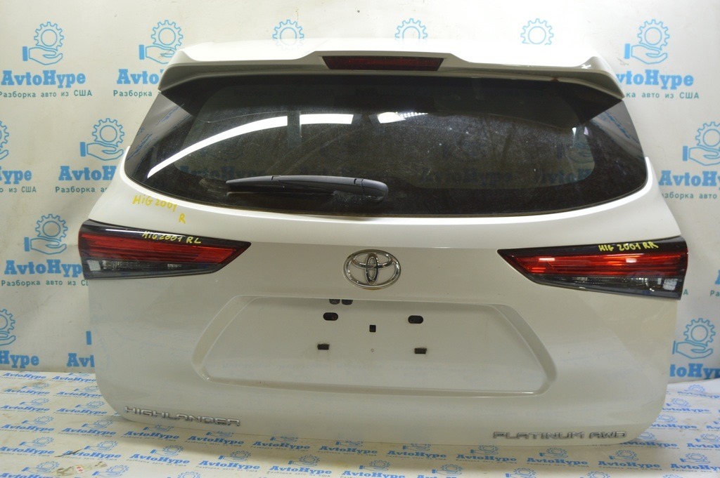 Дверь багажника голая со стеклом Toyota Highlander 20- (01) цвет 070 белый перламутр 10\10