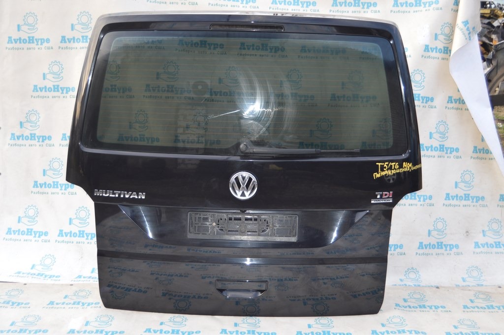 Дверь багажника в сборе VW Multivan T6 16-19 черная в цвет (01) крашена, шпакля, под камеру