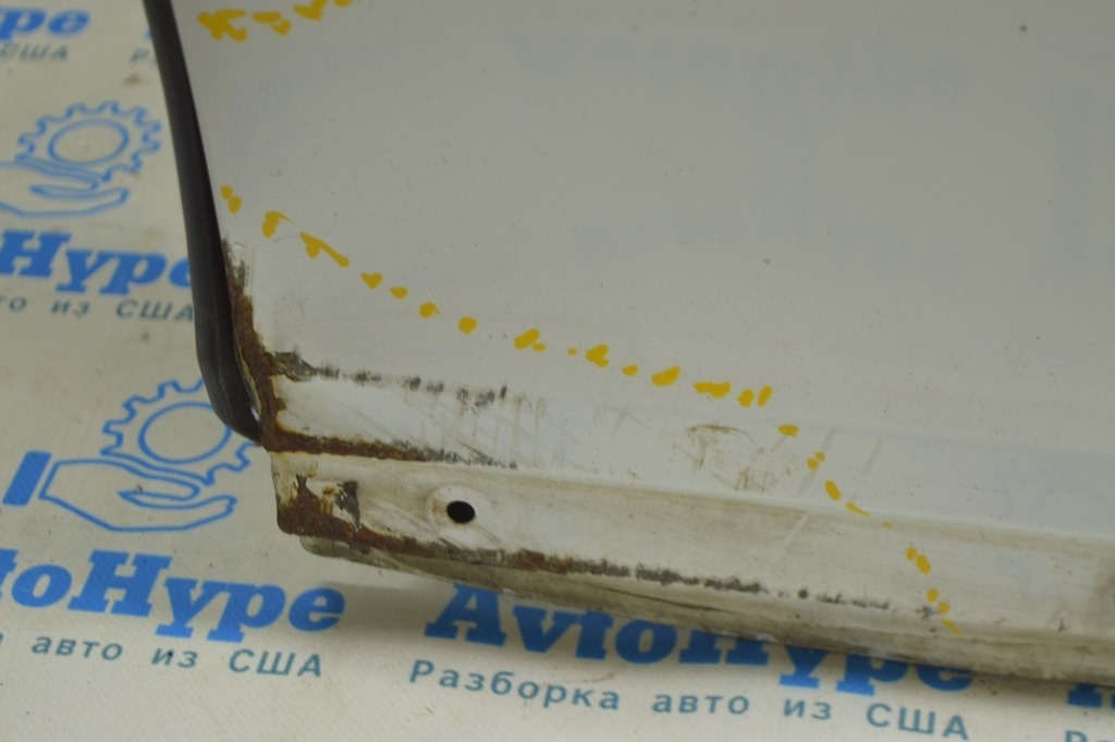 Дверь голая задняя левая Lexus GS300 GS350 GS430 GS450h 06-11 (01) белая, замята, ржавчина — фото 4
