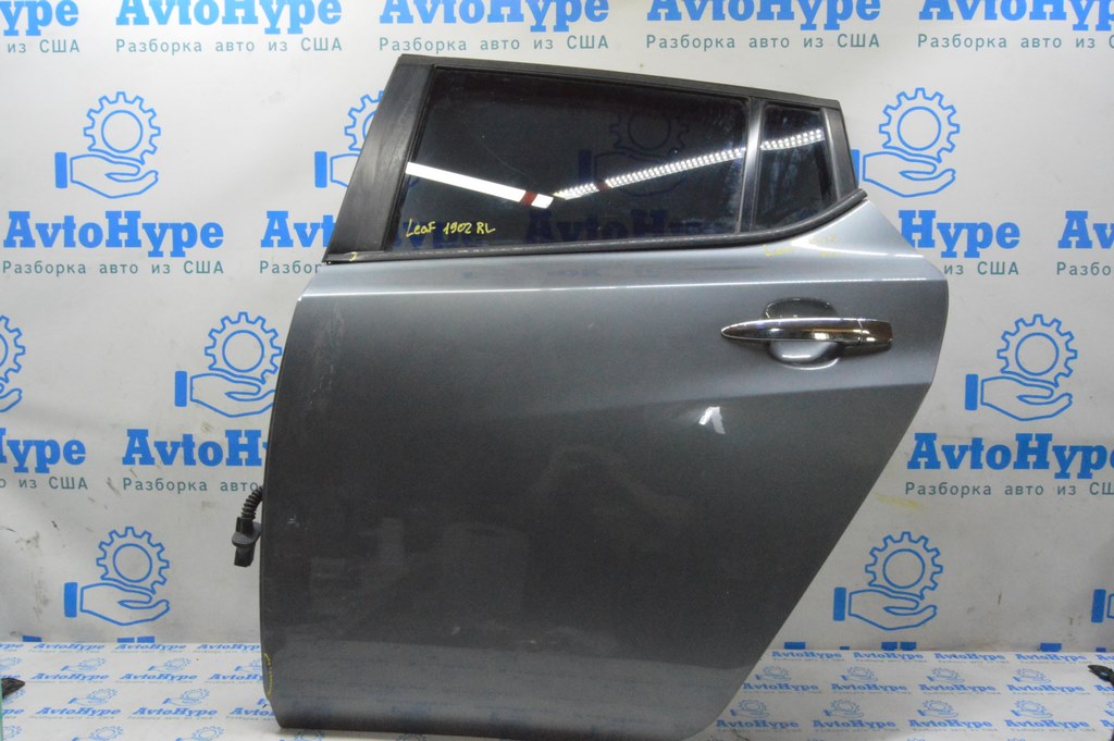 Дверь голая задняя левая Nissan Leaf 18- графит (02) примята