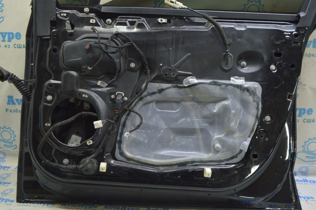Дверь в сборе передняя правая Ford Fusion mk5 13-20 черный UH (06) без зеркала и карты — фото 4