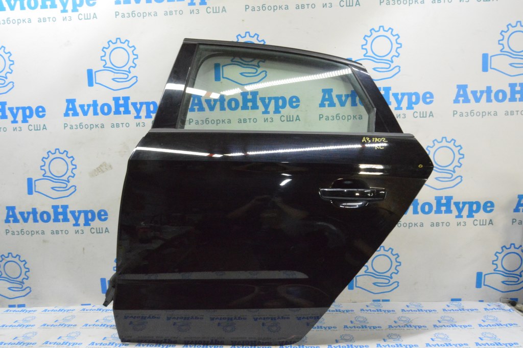 Дверь в сборе задняя левая Audi A3 8V 15-18 4d, 5d (02) черный LY9B, тычка