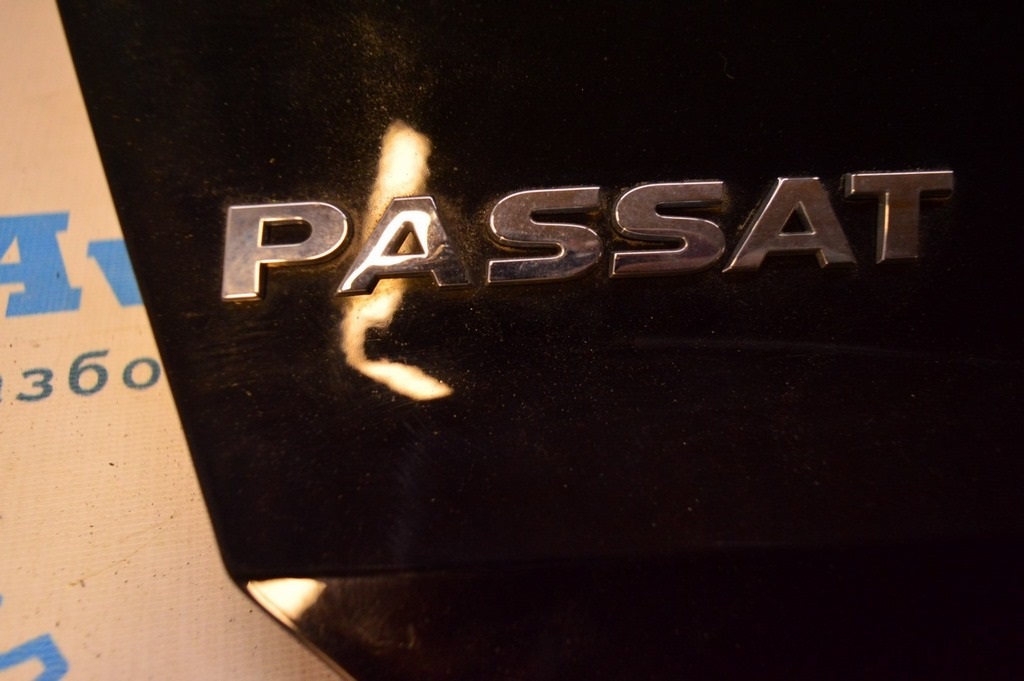 Эмблема PASSAT крышки багажника VW Passat b8 USA