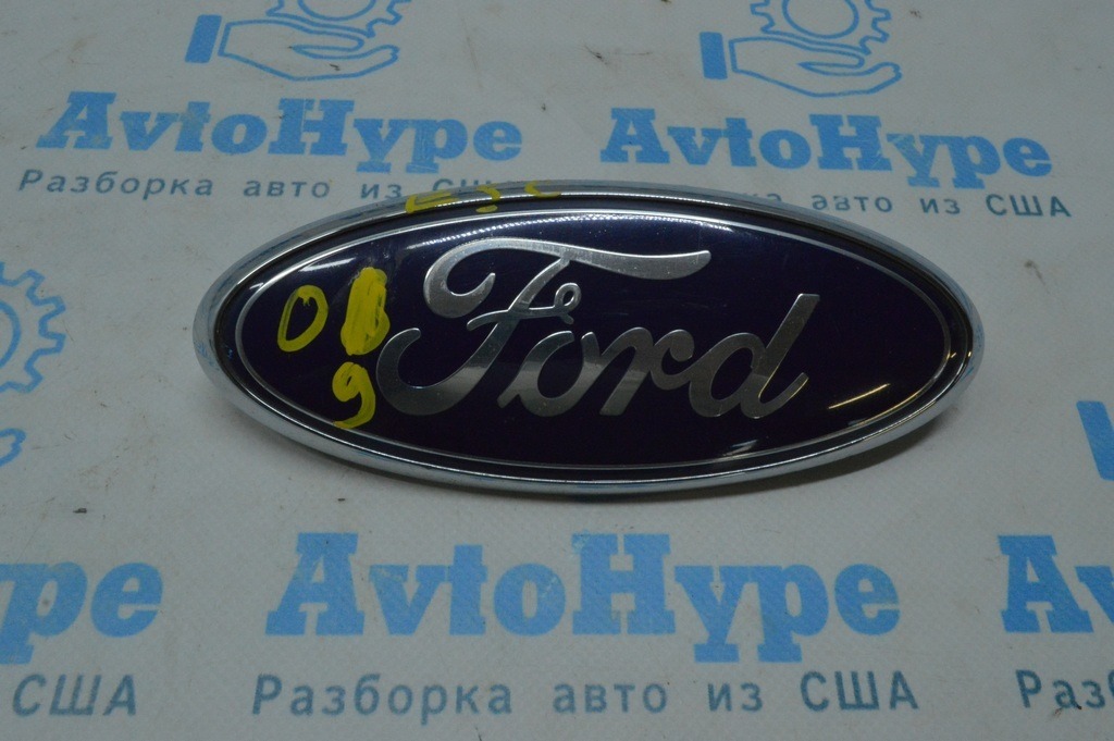 Эмблема решетки радиатора Ford Escape MK3 13-16