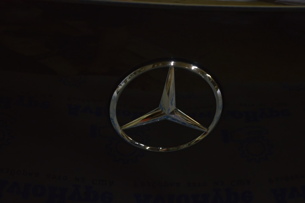 Эмблема значок двери багажника Mercedes GLE-class C292 12-19