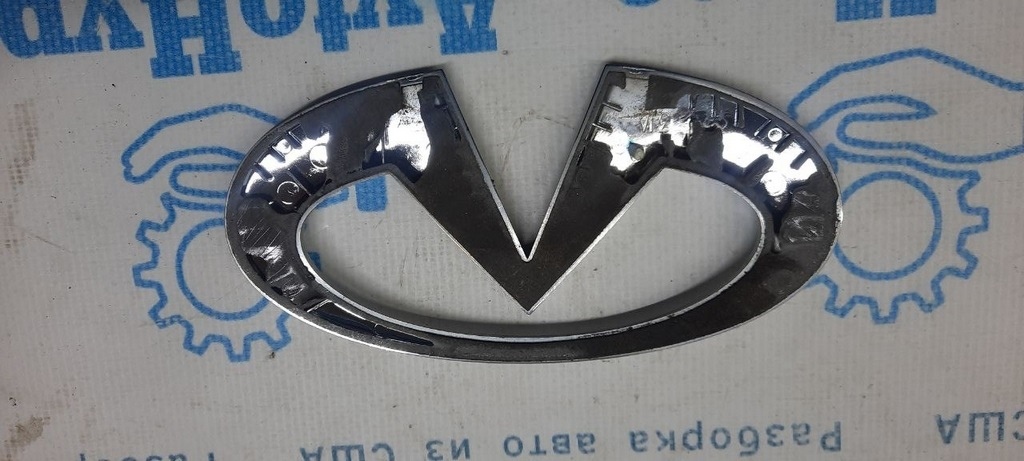Эмблема значок INFINITI крышки багажника Infiniti JX35 QX60 13- — фото 2