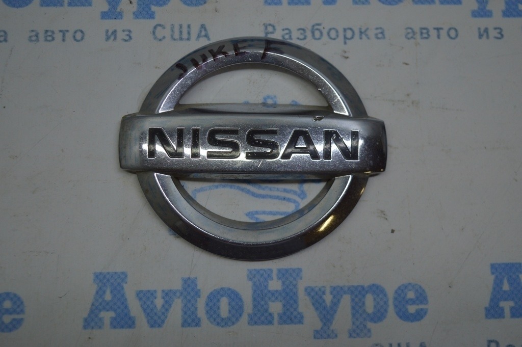 Емблема значок решітки радіатора Nissan Juke реаліз Вадим