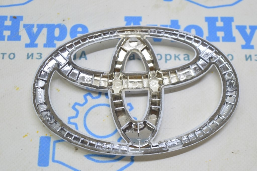 Эмблема значок TOYOTA двери багажника Toyota Sienna 11-20 (01) Реал М — фото 2