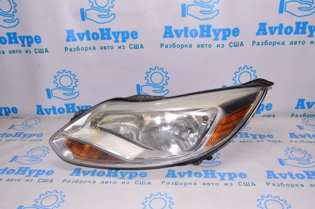 Фара передняя левая Ford Focus mk3 11-14 дорест светлая (06)