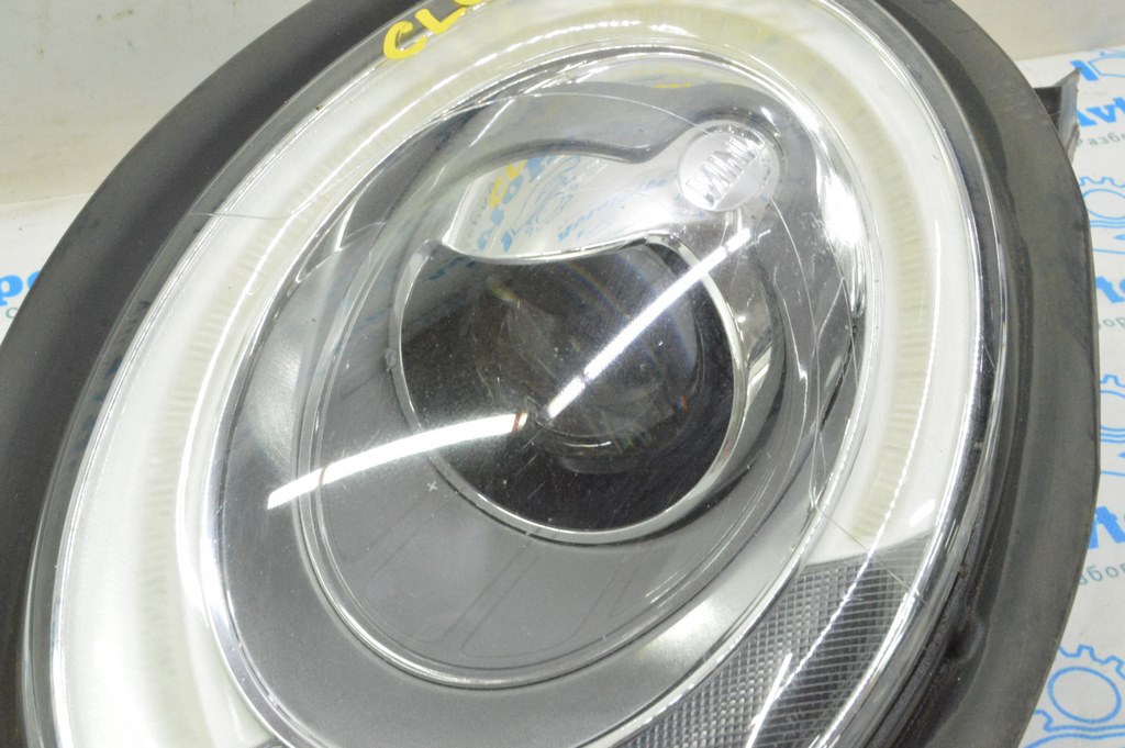 Фара передняя левая Mini Cooper Clubman 16-19 LED (01) песок, слом крепл, пробит корпус — фото 2