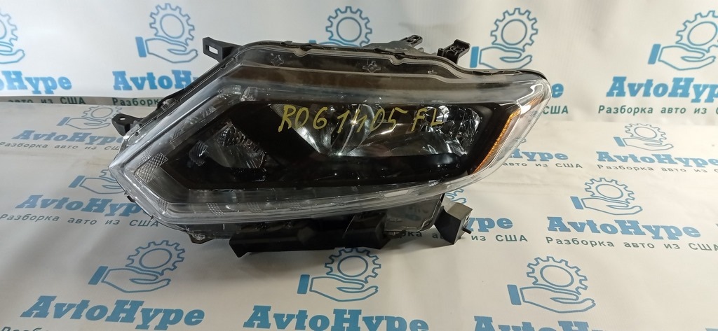 Фара передняя левая Nissan Rogue 14-16 галоген (05)