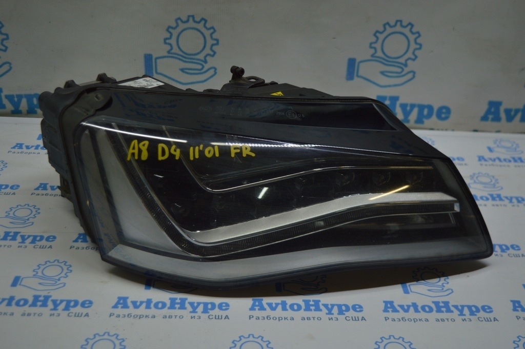 Фара передняя правая Audi A8 D4 10-13 дорест LED (01) в cборе с блоками  4H0907472A европа