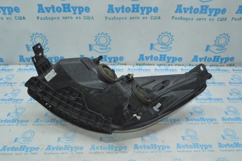 Фара передняя правая Ford Escape MK3 13-16 дорест галоген с креплением и накладкой (09) — фото 3