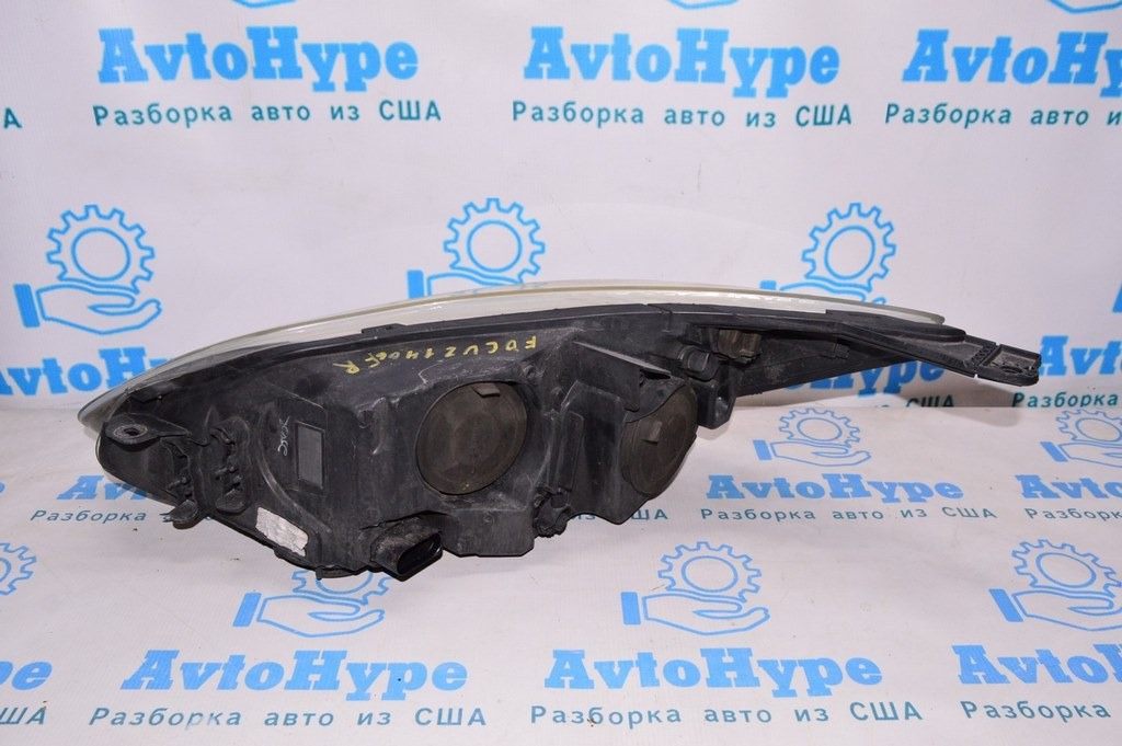 Фара передняя правая Ford Focus mk3 11-14 дорест светлая (06) — фото 2