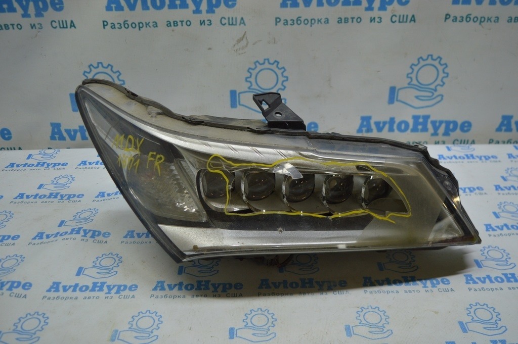 Фара передняя правая голая Acura MDX 14-16 дорест, LED (01) деф. стекла и 1 линзы