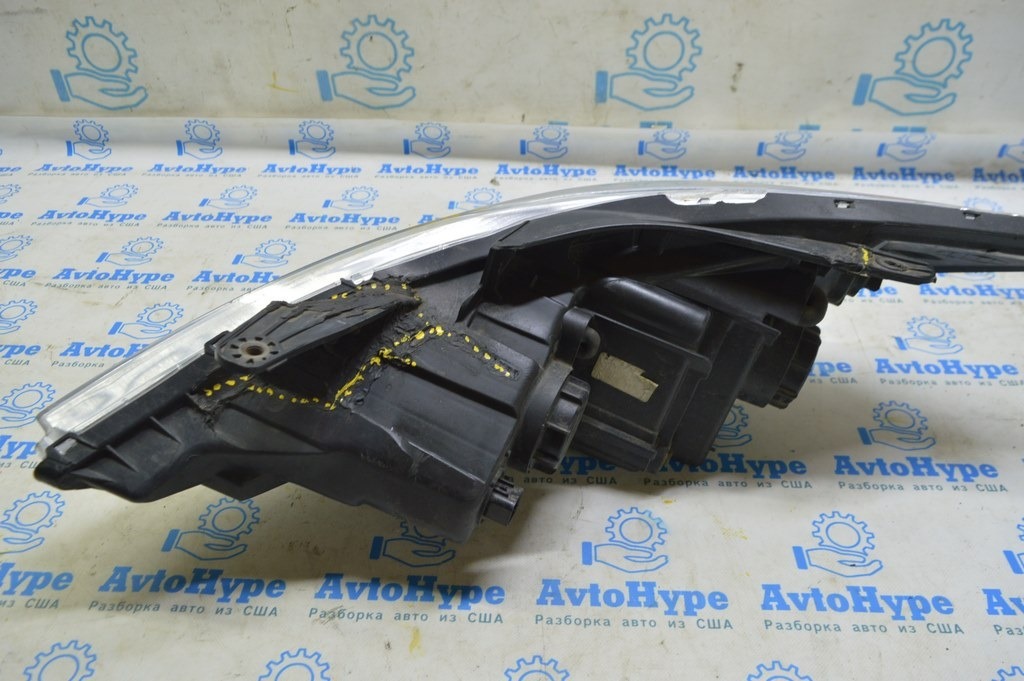 Фара передняя правая голая Hyundai Sonata 11-15 матовый отражатель (01) паяная деф стекла — фото 3