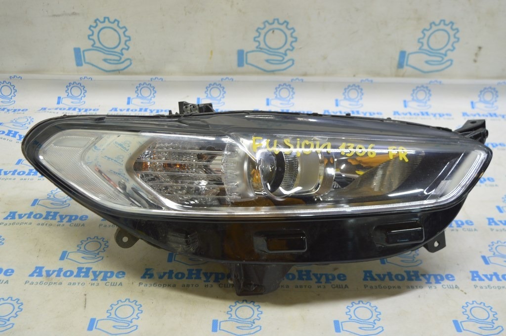 Фара передняя правая и левая, комплект,белый отражатель Ford Fusion mk5 13-16 (06)