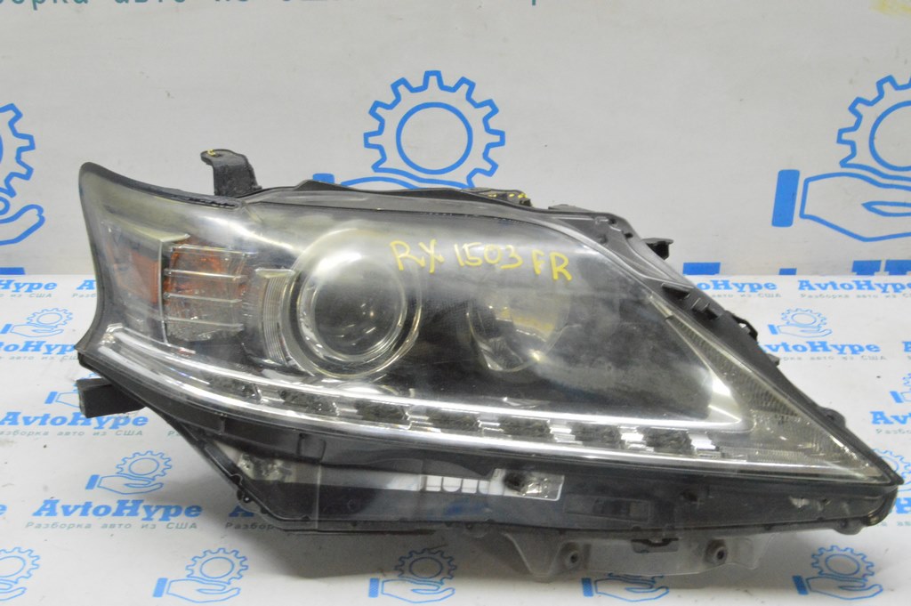 Фара передняя правая Lexus RX350 13-15 ксенон (03) деланная, сколы, под полировку