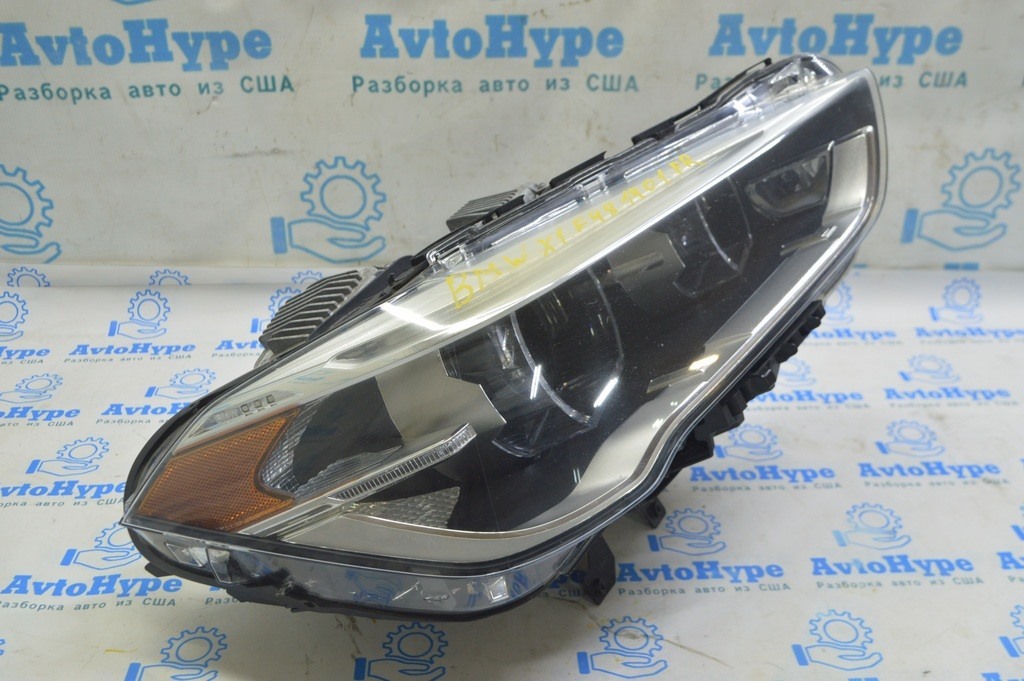 Фара передняя правая в сборе BMW X1 F48 16-19 LED (01)