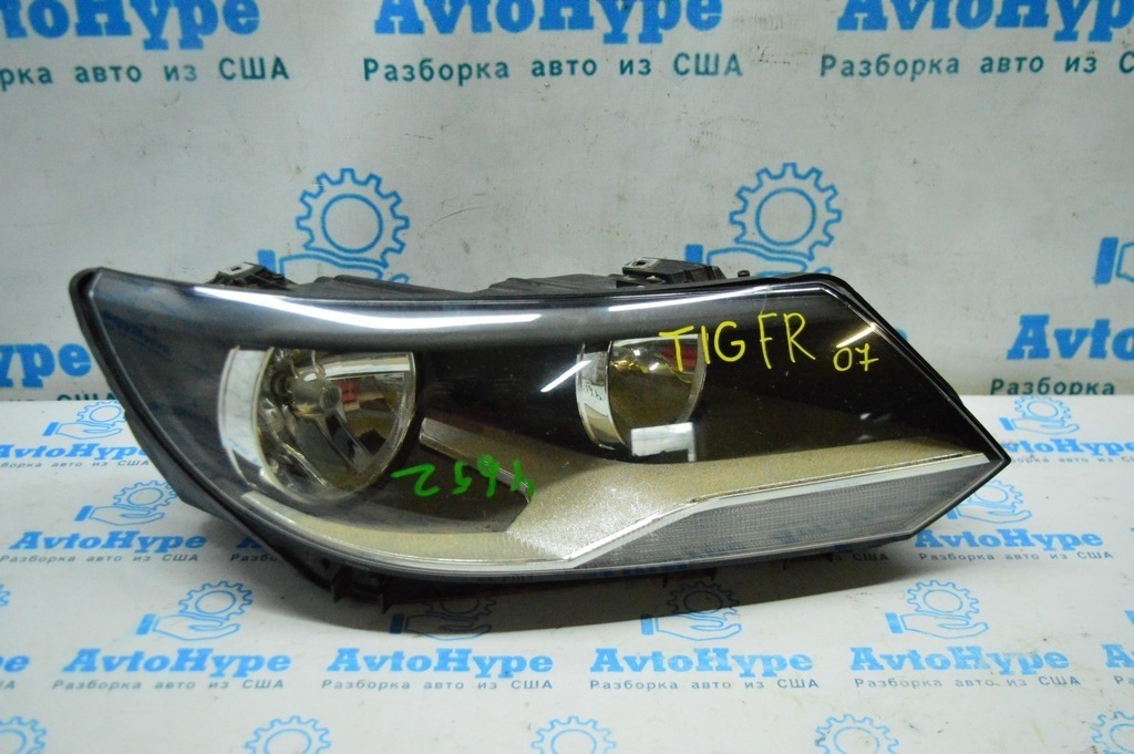 Фара передняя правая VW Tiguan 12-17 (07) топляк