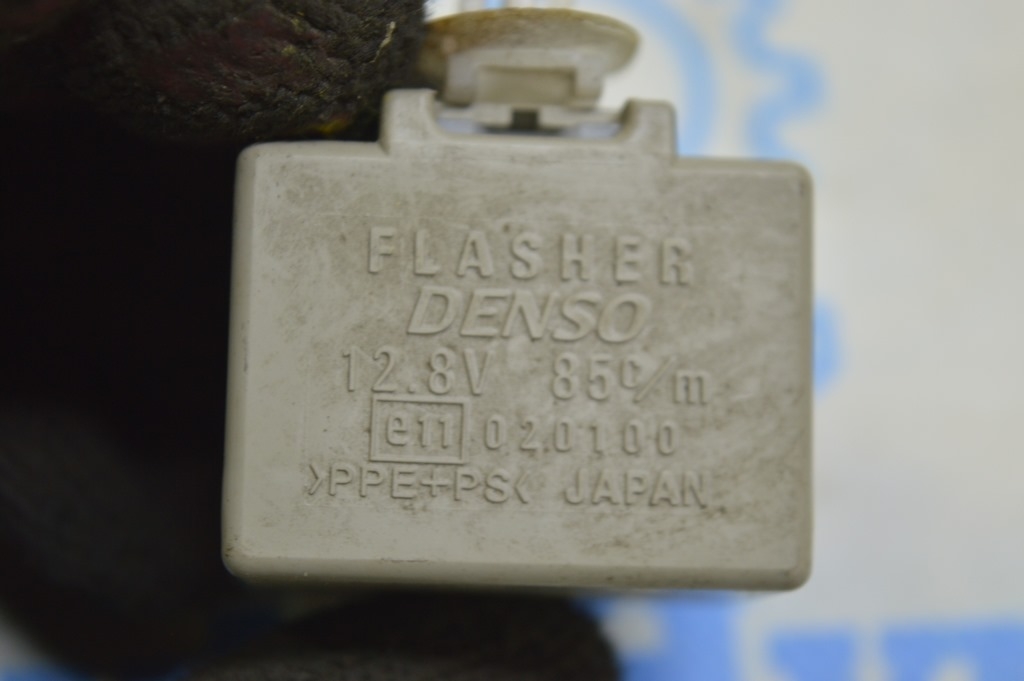 Flasher Lexus GS300 GS350 GS430 GS450h 06-11 (02) — фото 3