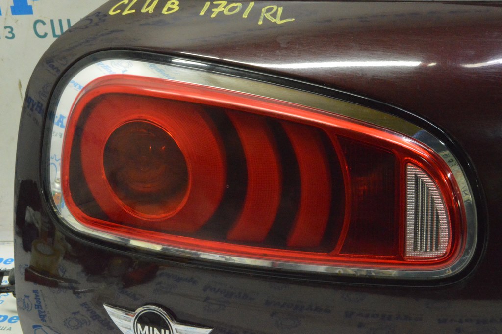 Фонарь левый Mini Cooper Clubman 16-19 (01) мусор под стеклом