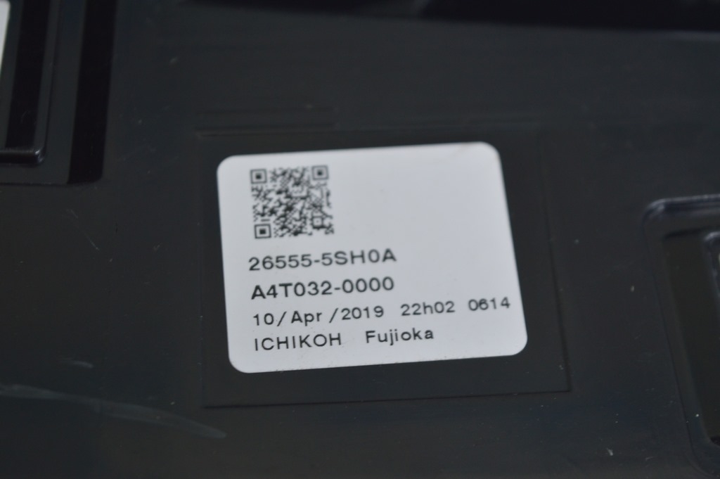 Фонарь левый Nissan Leaf 18-19 европа (01) — фото 4