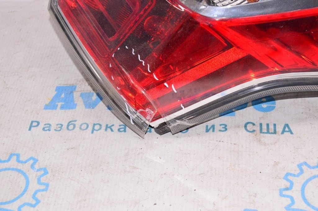 Фонарь правый Subaru Forester 14-16 SJ дорест (02) деф.разбито стекло — фото 2