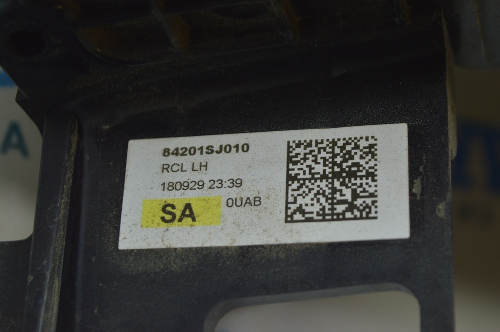 Фонарь внешний (крыло) левый Subaru Forester 19- SK (01) скол 84201SJ010 — фото 4