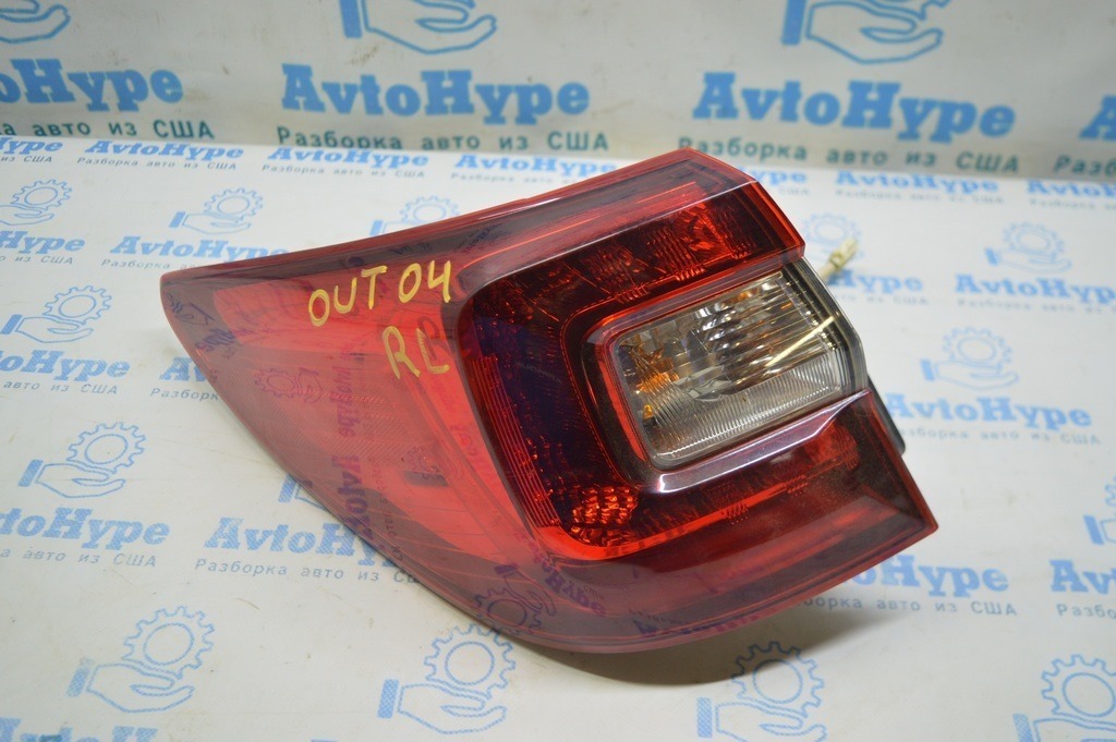 Фонарь внешний (крыло) левый Subaru Outback 15-19 (04)
